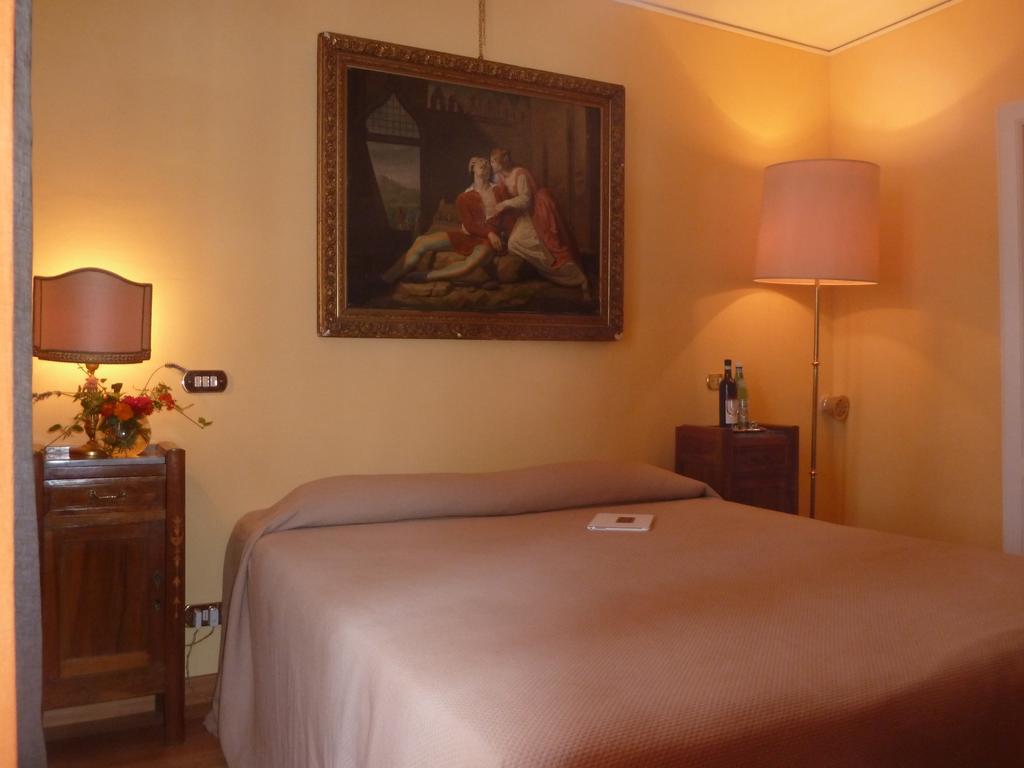 B&B Casa Forster Cannero Riviera Bilik gambar